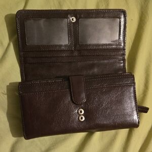 Elegant Brown Leather Wallet